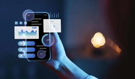 How Web Applications Simplify Business Operations in 2025